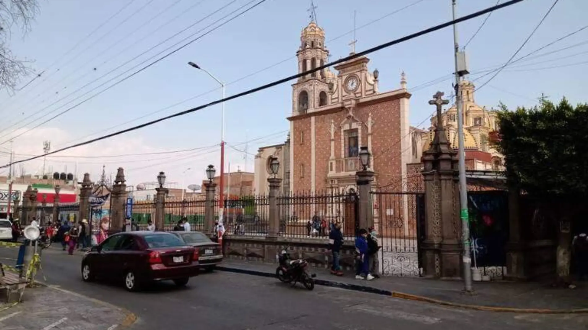 Parroquia de San Martín Obispo de Tours 01